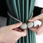 Magnetyczne klamry do zasłon i firan ozdobne spinki na magnes zestaw 2 sztuki czarne - 3