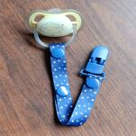 GRANATOWA W GWIAZDKI PRZYPINKA ZAWIESZKA DO SMOCZKA NA SMOCZEK Z KLIPSEM DLA CHŁOPCA DZIEWCZYNKI - 2