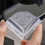 ZABEZPIECZENIE OSŁONKI SILIKONOWE NAROŻNIKÓW ROGÓW MEBLI STOŁU OSŁONA NA NAROŻNIKI KANTY OSTRE BRZEGI 4SZT - 3