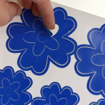 NAKLEJKI ŚCIENNE KWIATY I MOTYLE SAMOPRZYLEPNE DEKORACJE NA MEBLE I ŚCIANY ARKUSZ 60SZT NIEBIESKI - 5