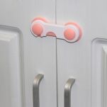 RÓŻOWE ZABEZPIECZENIE DO SZAFEK DRZWICZEK BLOKADA DO SZUFLAD MEBLI PRZED DZIEĆMI ZATRZASK ZAPADKA - 4