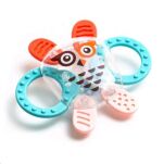 AKUKU LEKKA GRZECHOTKA Z GRYZAKIEM ZABAWKA MIĘKKI GRYZAK DLA NIEMOWLĄT DZIECI NA ZĄBKOWANIE KOSMO - 3